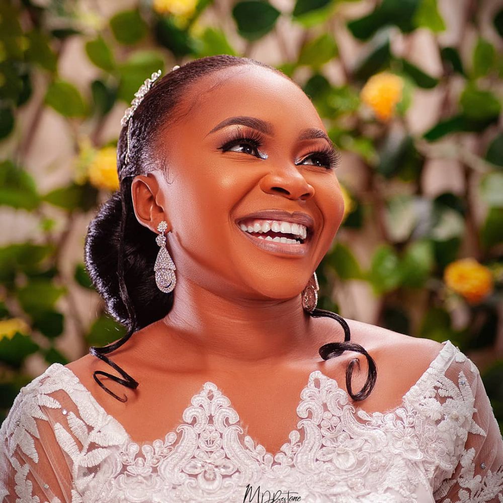 best-offer-the-best-bridal-hairstyles-makeup-jos-nigeria